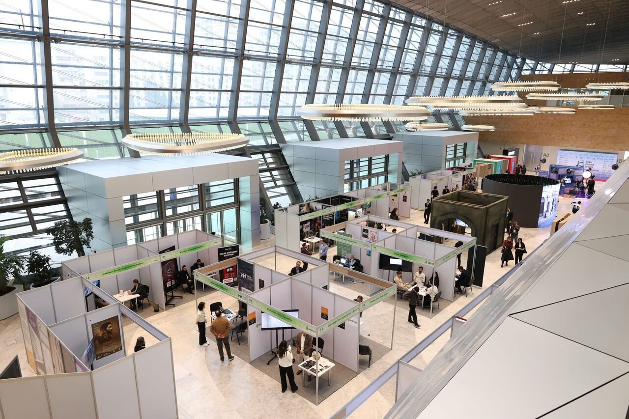 Stands & salons — LLM Eco